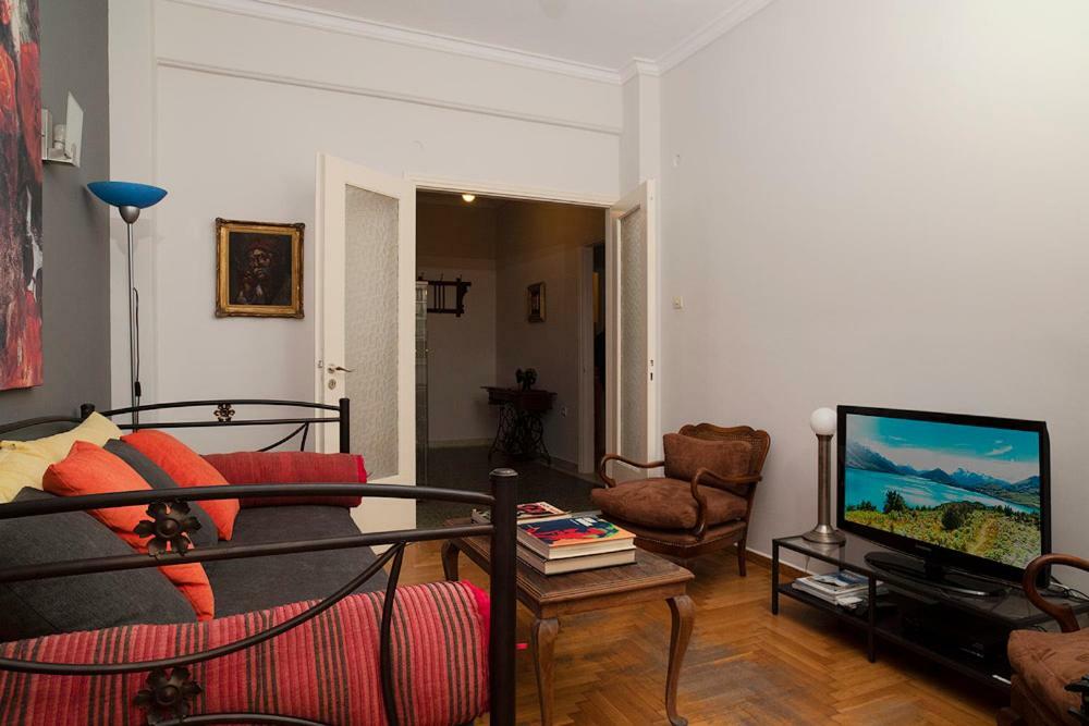 Vintage Apartment Next To Acropolis Museum Atenas Exterior foto